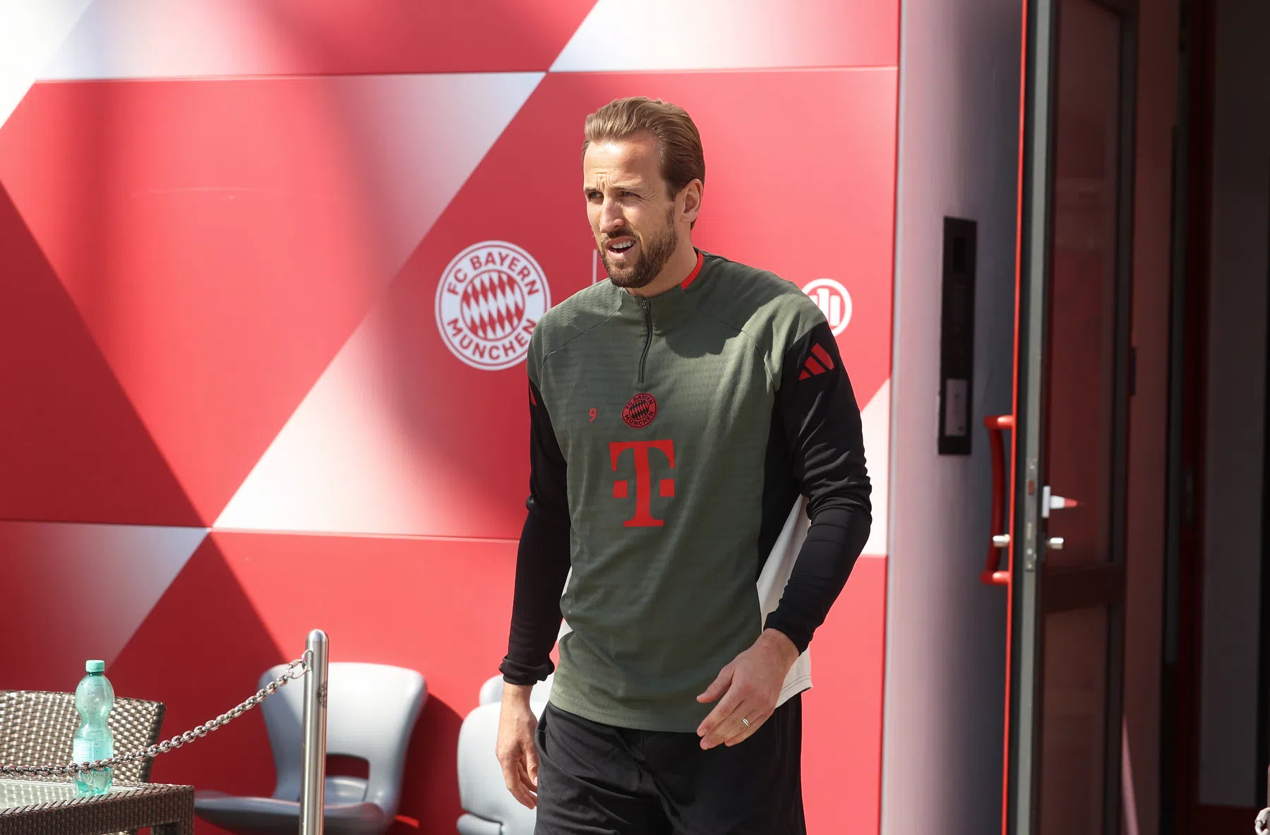 Kane mee naar Madrid: Bayern reist met vertrouwen af naar kraker