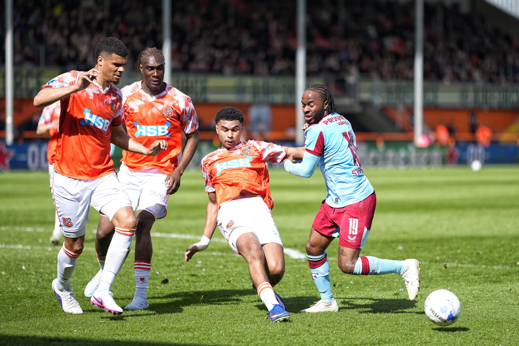 Reuzentemmer FC Volendam schaart zich in select groepje