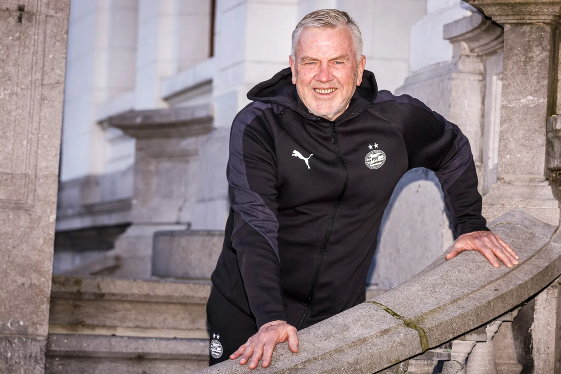 Eddy Pepels, van mijnwerker tot masseur van de sterren 