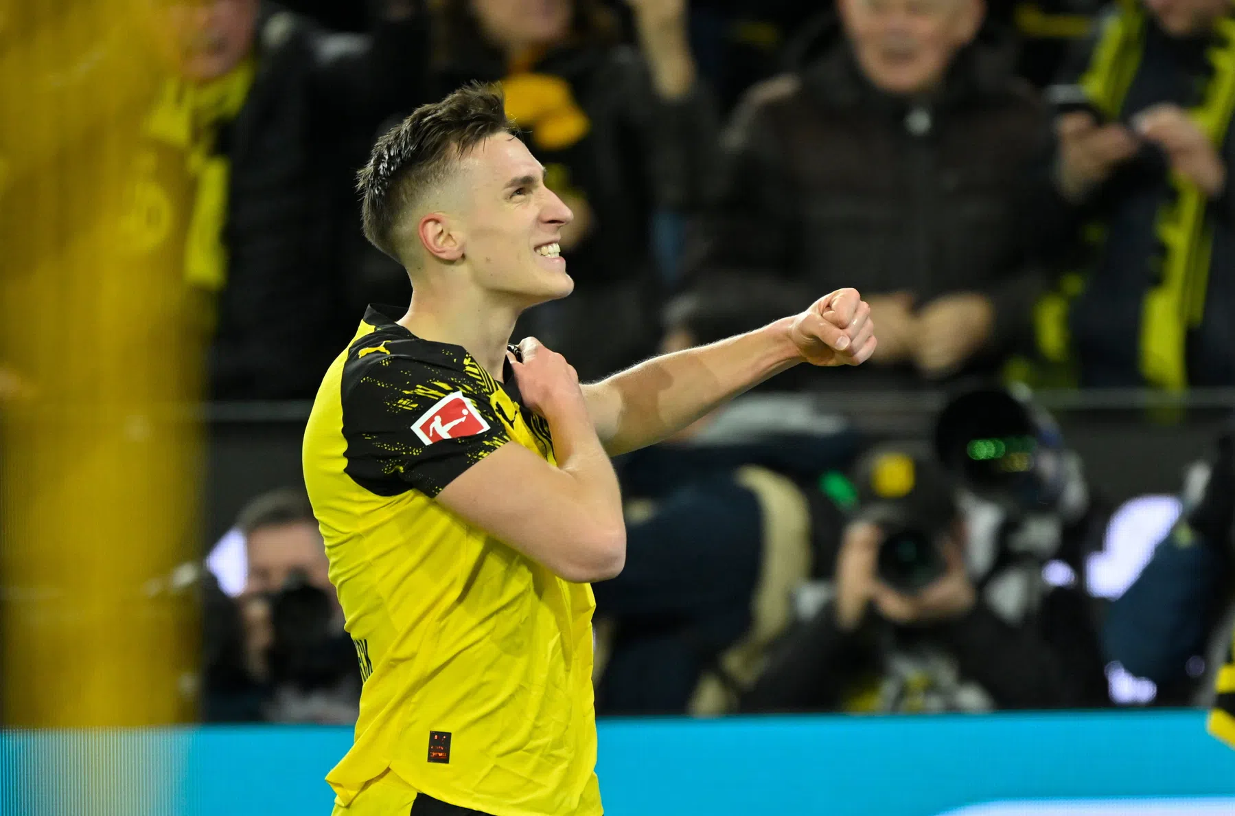Dortmund slaat belangrijke slag en legt door Real begeerde verdediger langer vast
