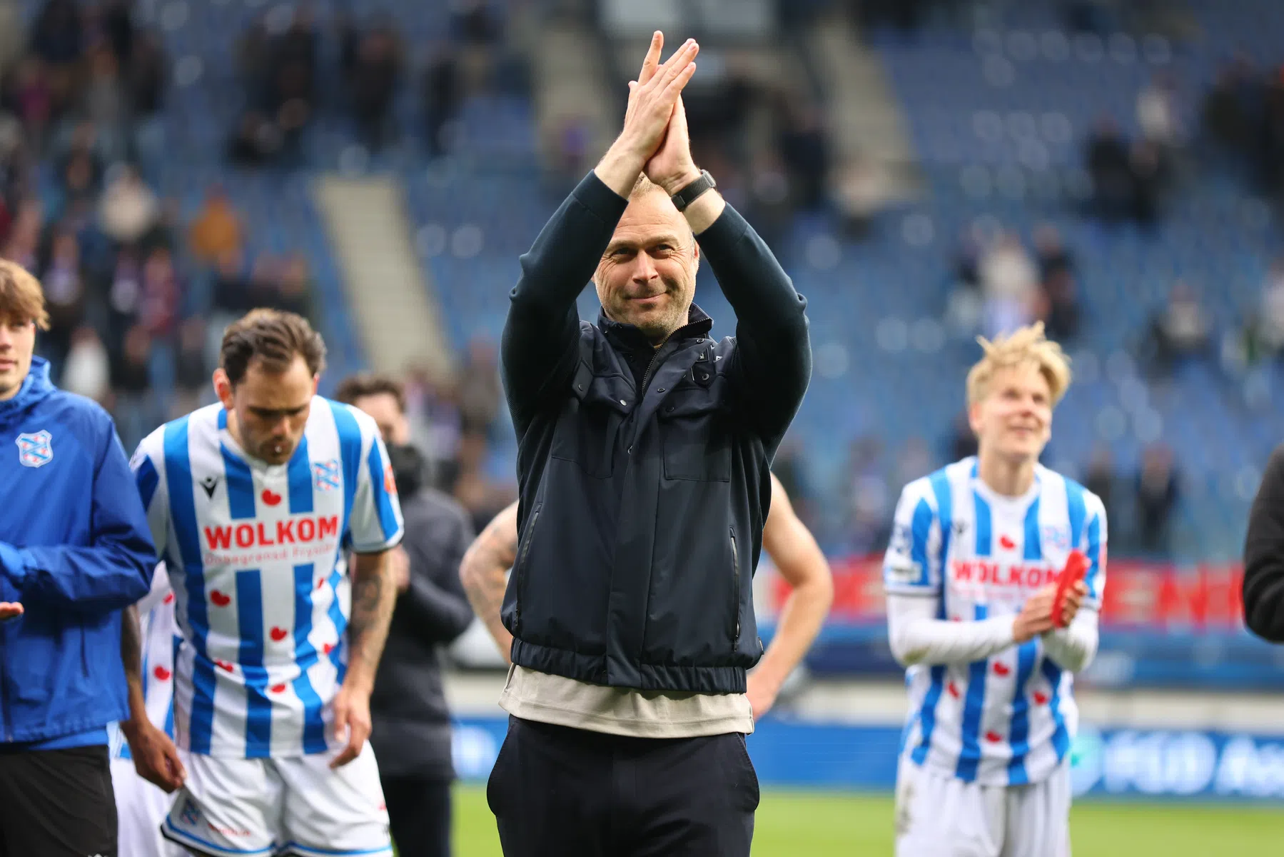 Heerenveen kijkt stiekem naar Ajax: 'Maar voetjes op de grond' 