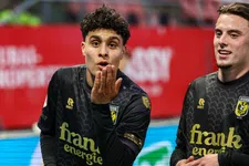 Onzeker Vitesse hard op weg naar ticket voor promotiestrijd