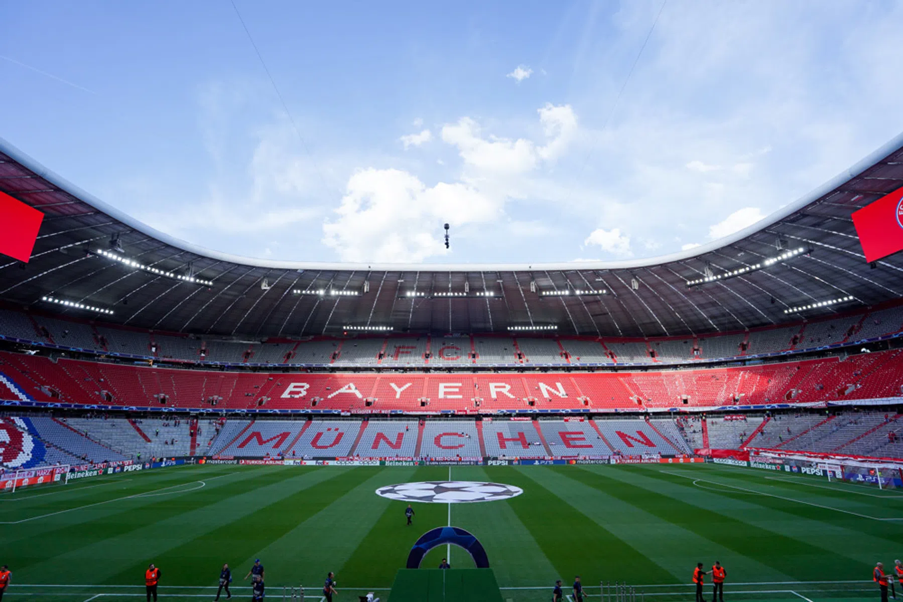 Bayern München versus Real Madrid: kraker der topspitsen