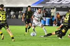 Thumbnail for article: Trefzekere Neymar maakt ruzie met Santos-fans na belabberd gelijkspel