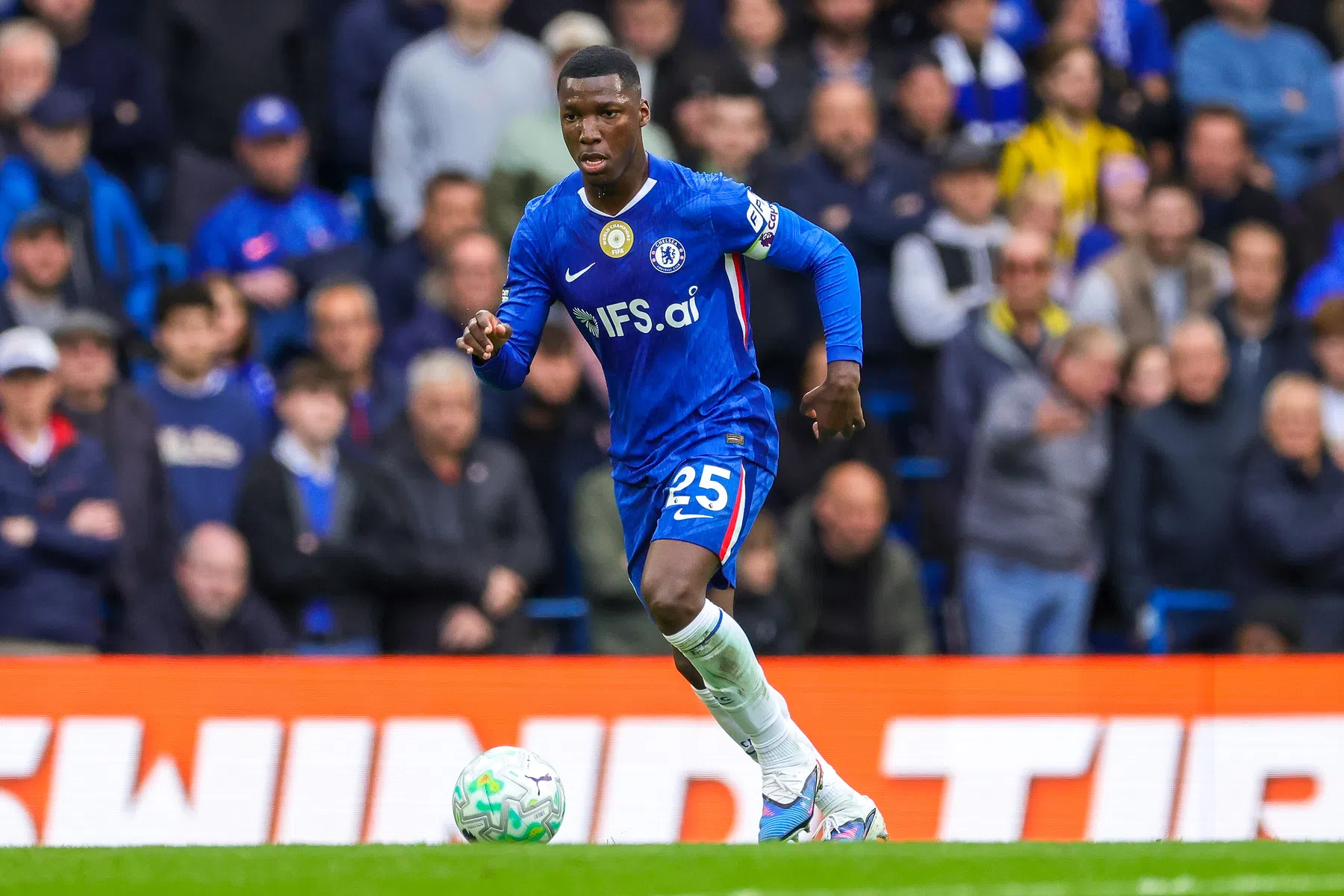 Contract tot 2031? Chelsea doet er nog een schepje bovenop voor Caicedo