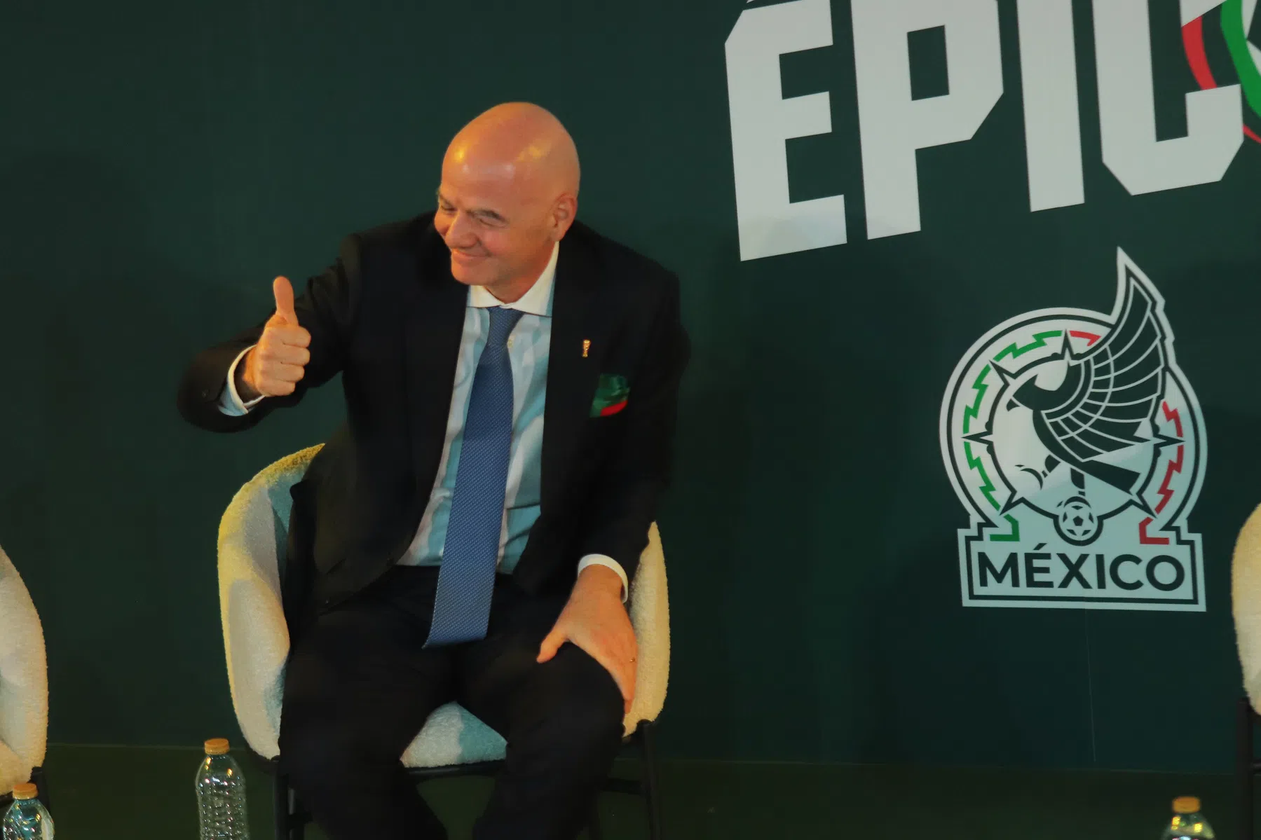 Infantino verdedigt torenhoge prijzen voor WK-tickets