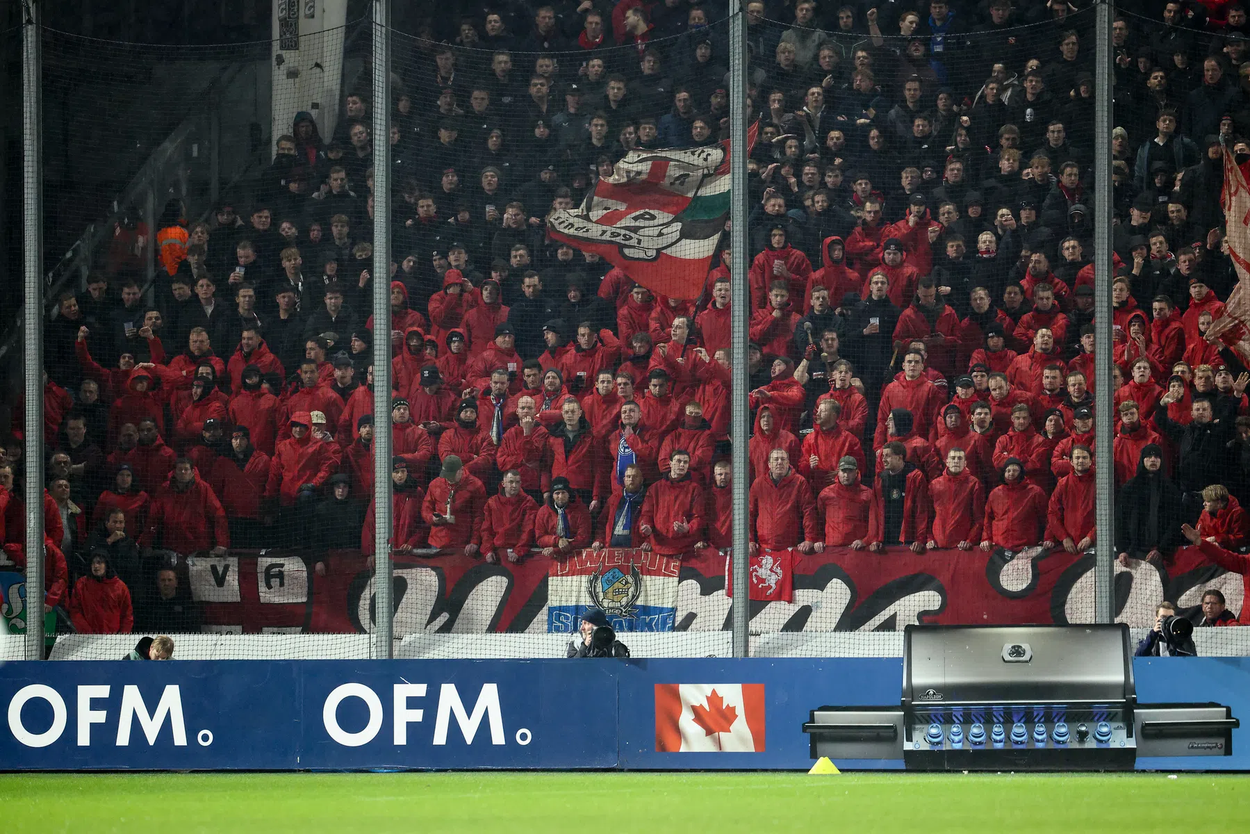 KNVB straft FC Twente: eerste uitduel volgend seizoen zonder supporters
