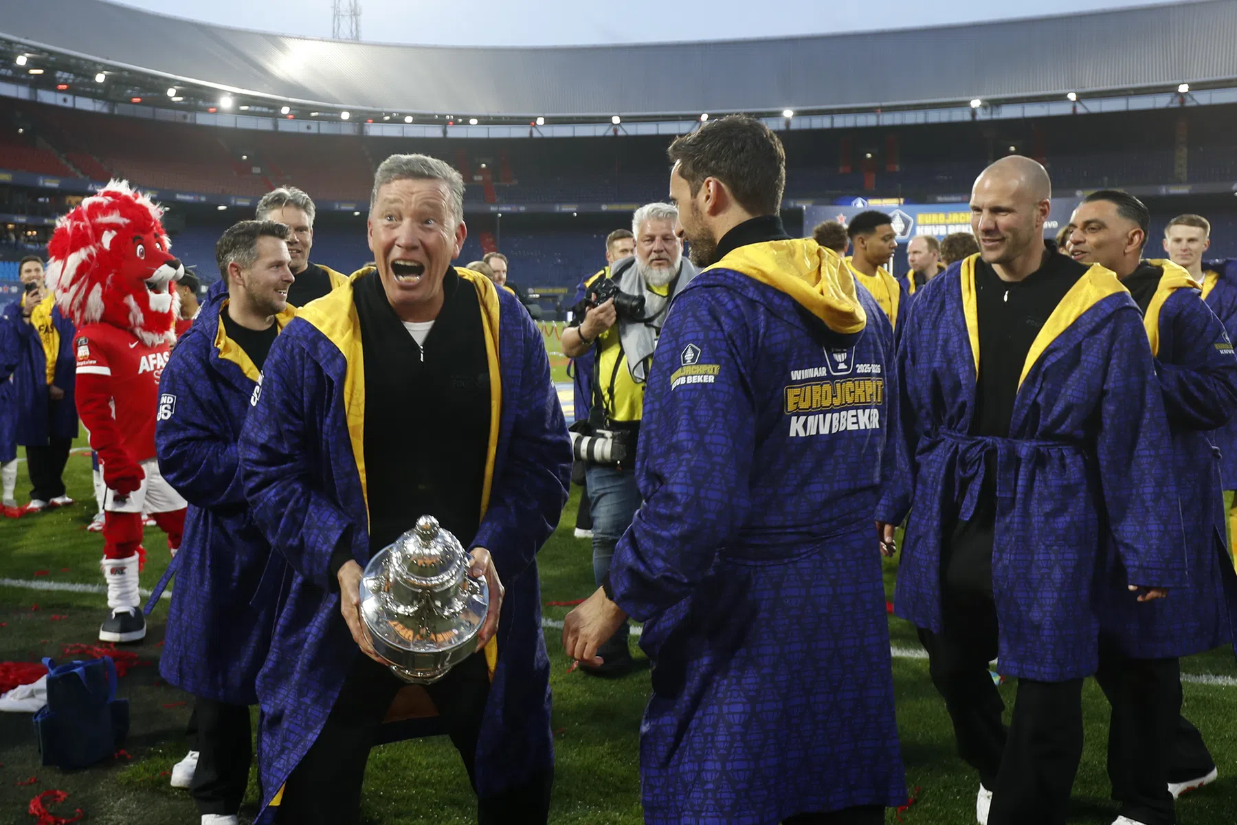 Zo ziet de huldiging van AZ er vandaag uit