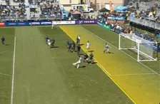 Nieuwe buitenspelregel direct zichtbaar in Canada: goal Díaz blijft staan