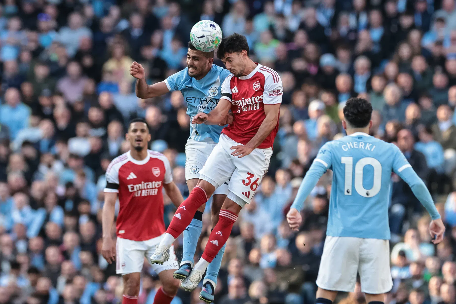 City deelt ondanks blunder Donnarumma keiharde dreun uit aan Arsenal