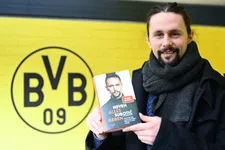 Van Dortmund-verdediger naar weldoener: 'Mijn vermogen raakt op'