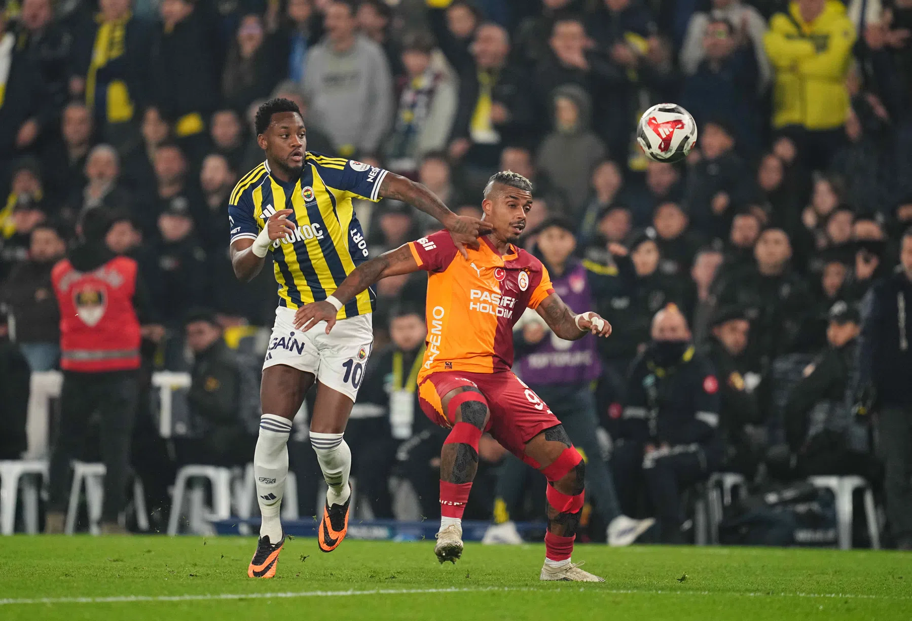 Fenerbahce heeft wonder nodig voor Turkse landstitel: resterend programma