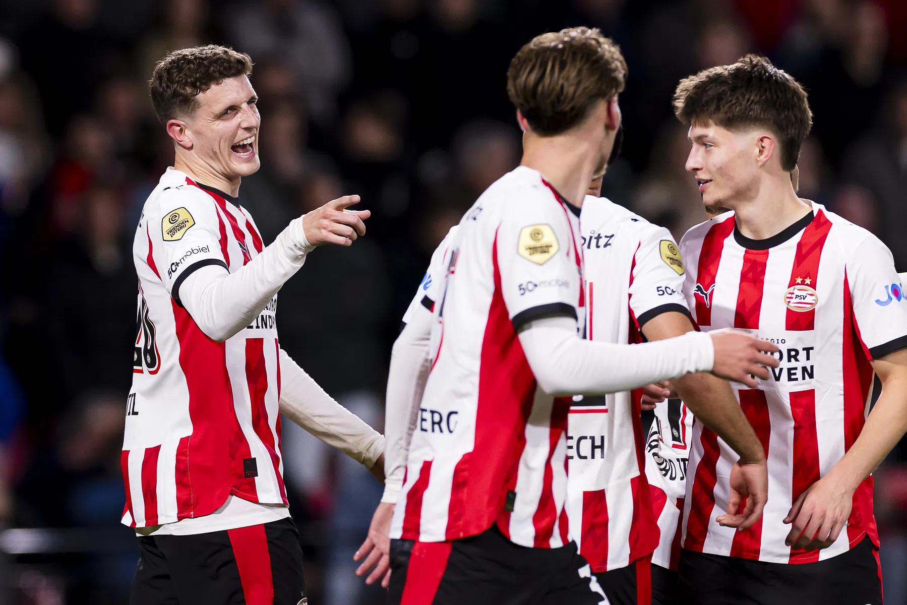Bosz steekt loftrompet af over uitblinker Bajraktarevic en basisdebutant