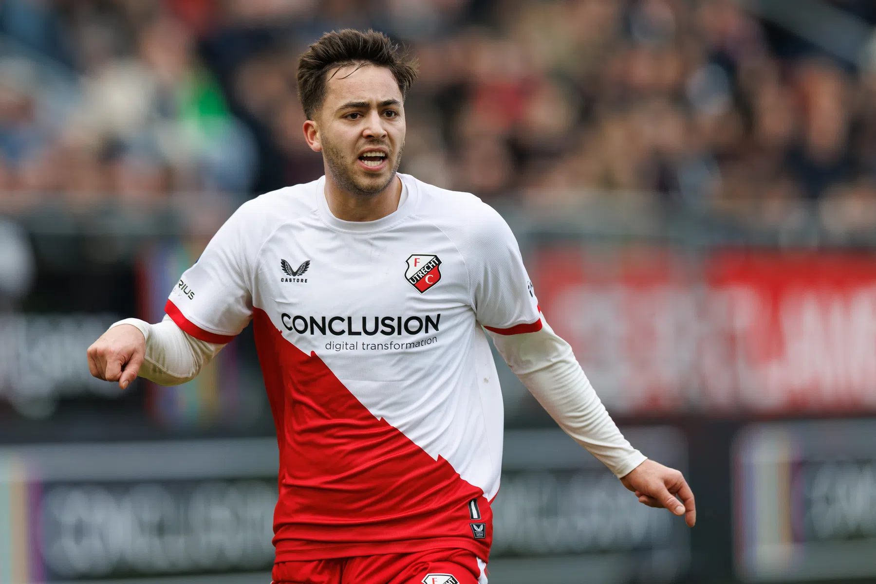 El Karouani voert gesprekken met Saoedische club, maar er zijn meer opties