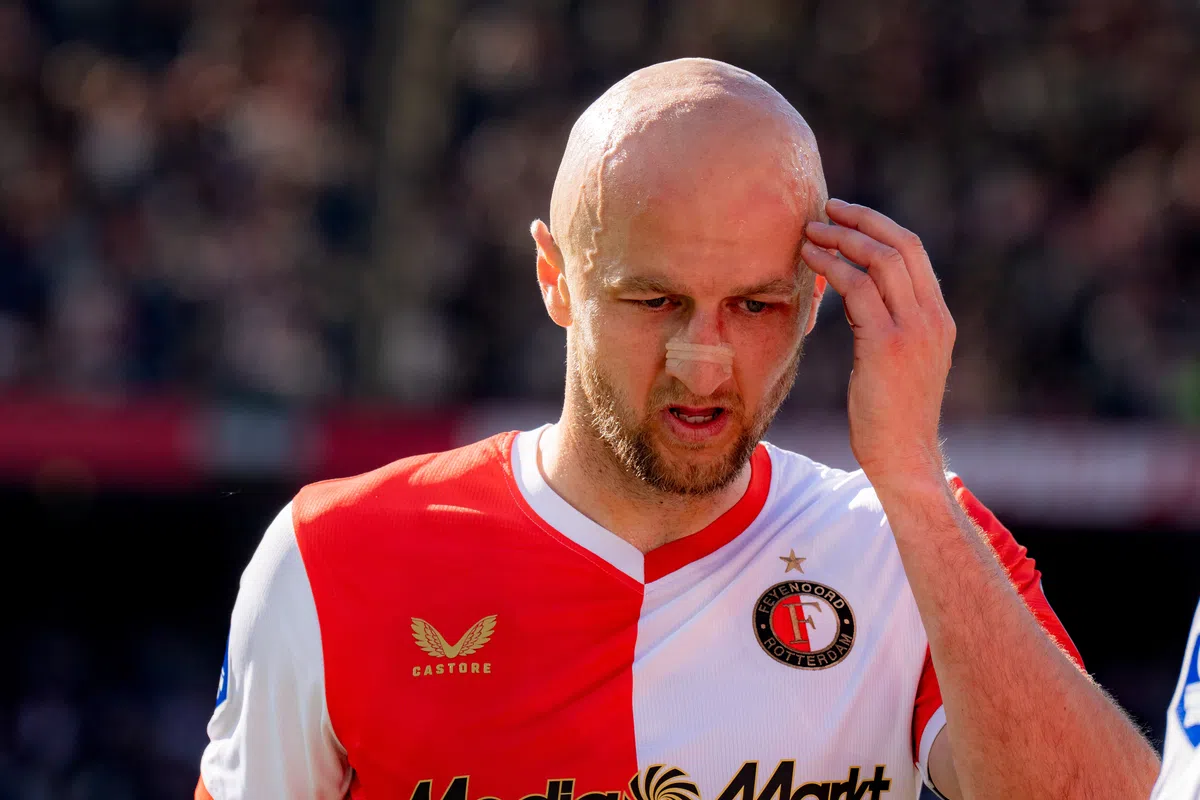 Emotionele Trauner keert na 342 dagen terug in Feyenoord-basis en hoopt nog op WK