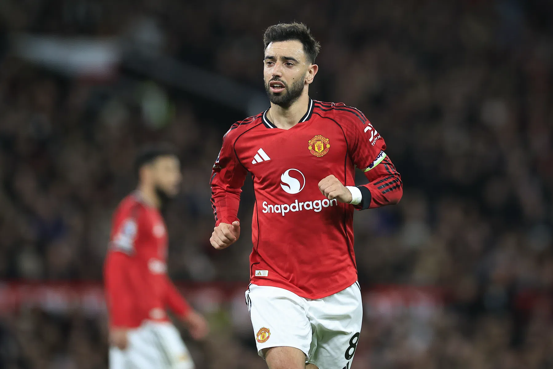 Bruno Fernandes evenaart cijfers Ronaldo en volgt de voetsporen van Van Persie