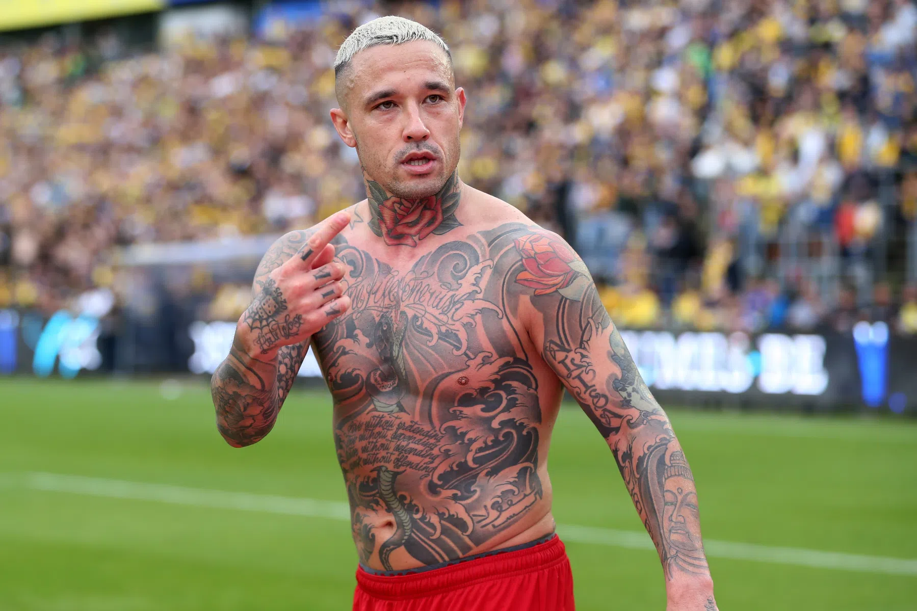 Nainggolan diep geraakt door spreekkoren over moeder: 'Verstand van een goudvis'