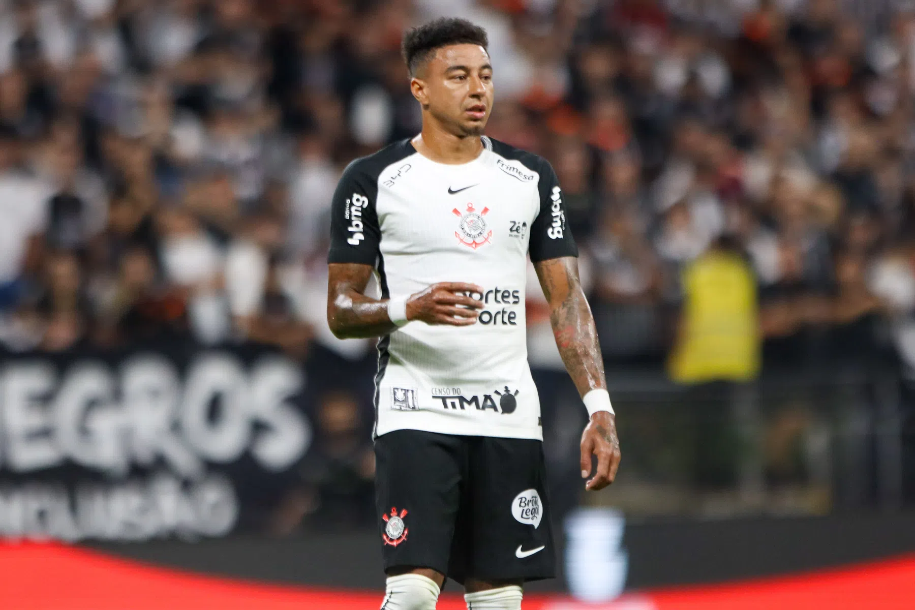 Lingard geniet van Braziliaanse voetbalgekte: 'Dit had ik nog nooit meegemaakt'