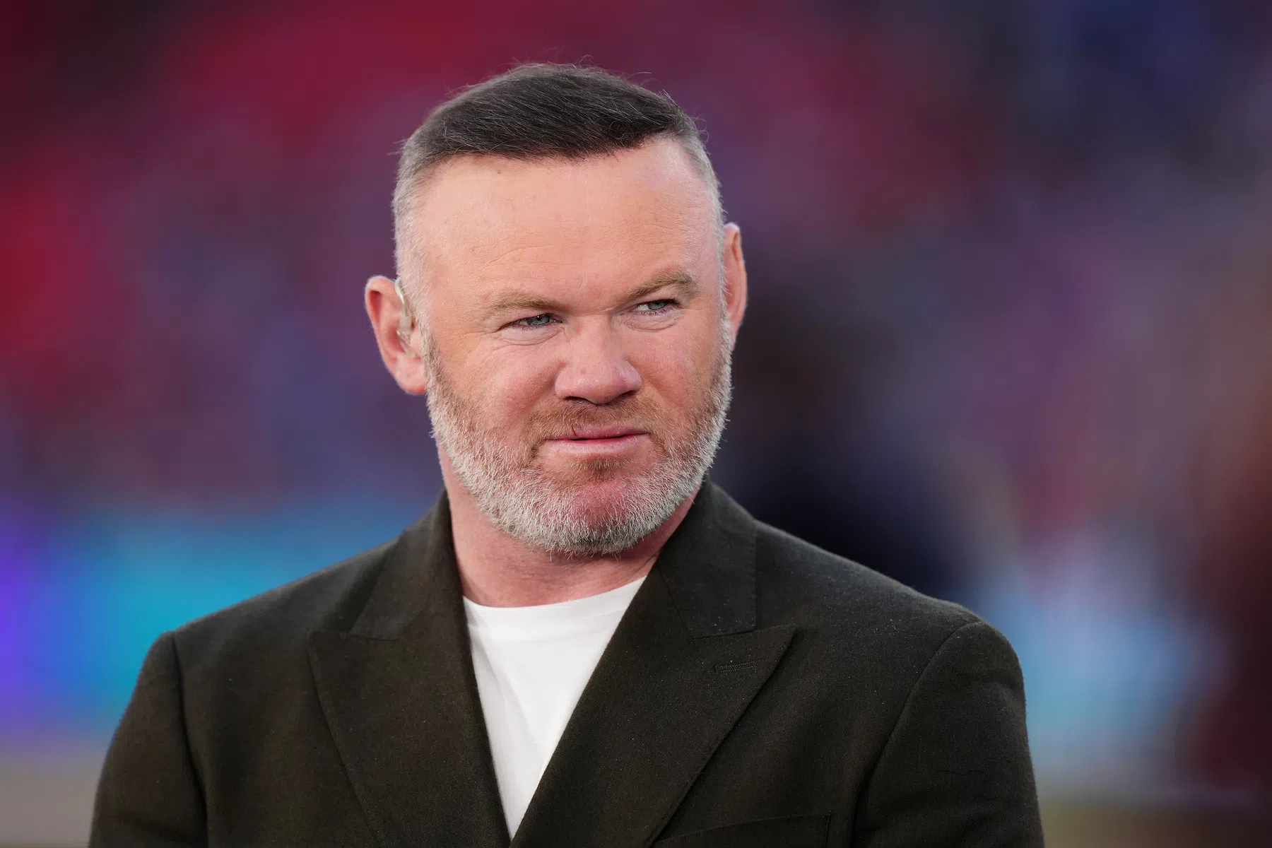 Rooney vindt negatieve noot bij spektakelstuk: 'Beide defensies waren heel slecht'
