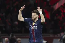 Thumbnail for article: 'Kvaratskhelia zweeft als Van Basten'