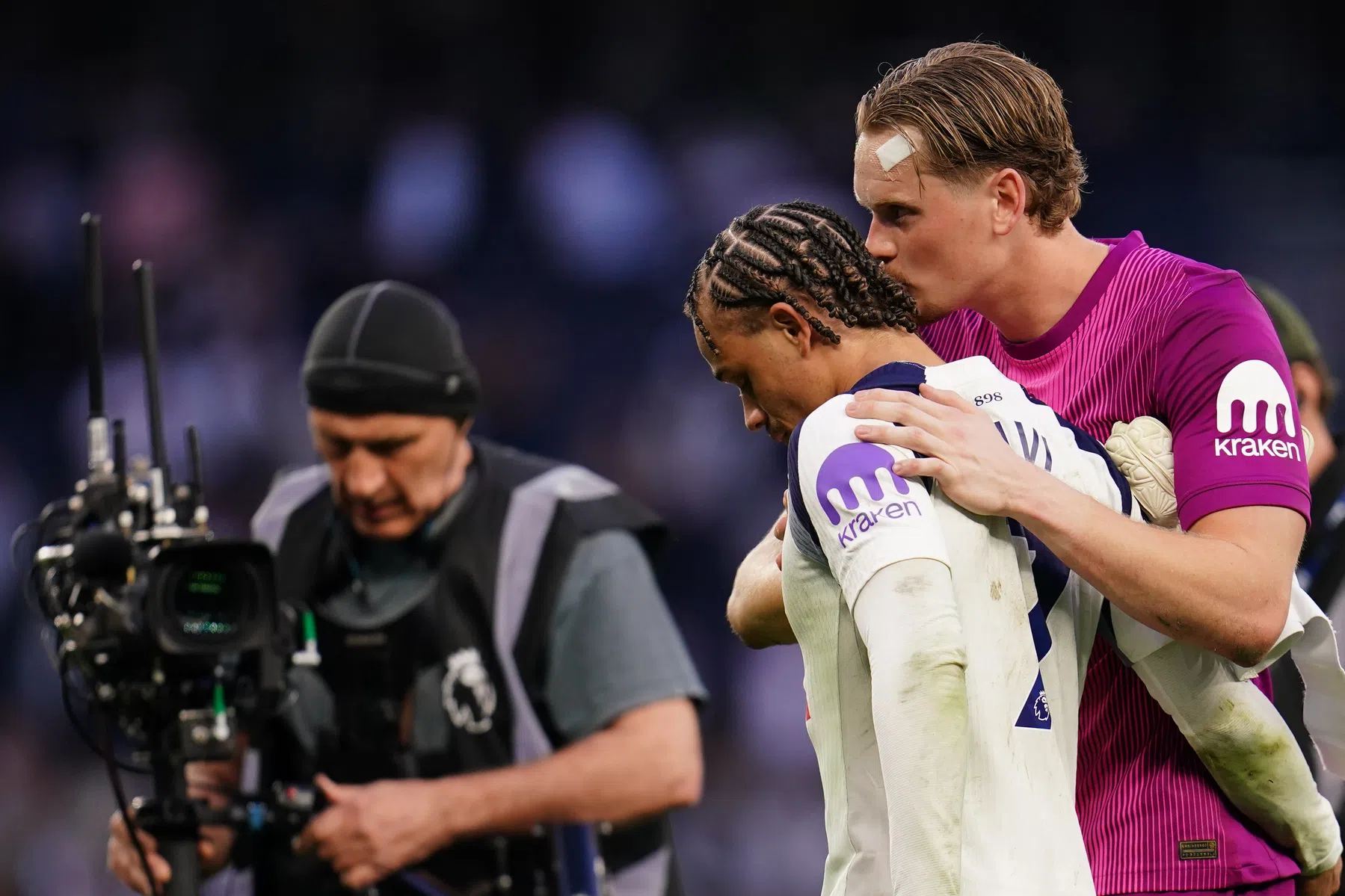 Xavi Simons en gepijnigde Spurs-doelman maken kans op eremetaal