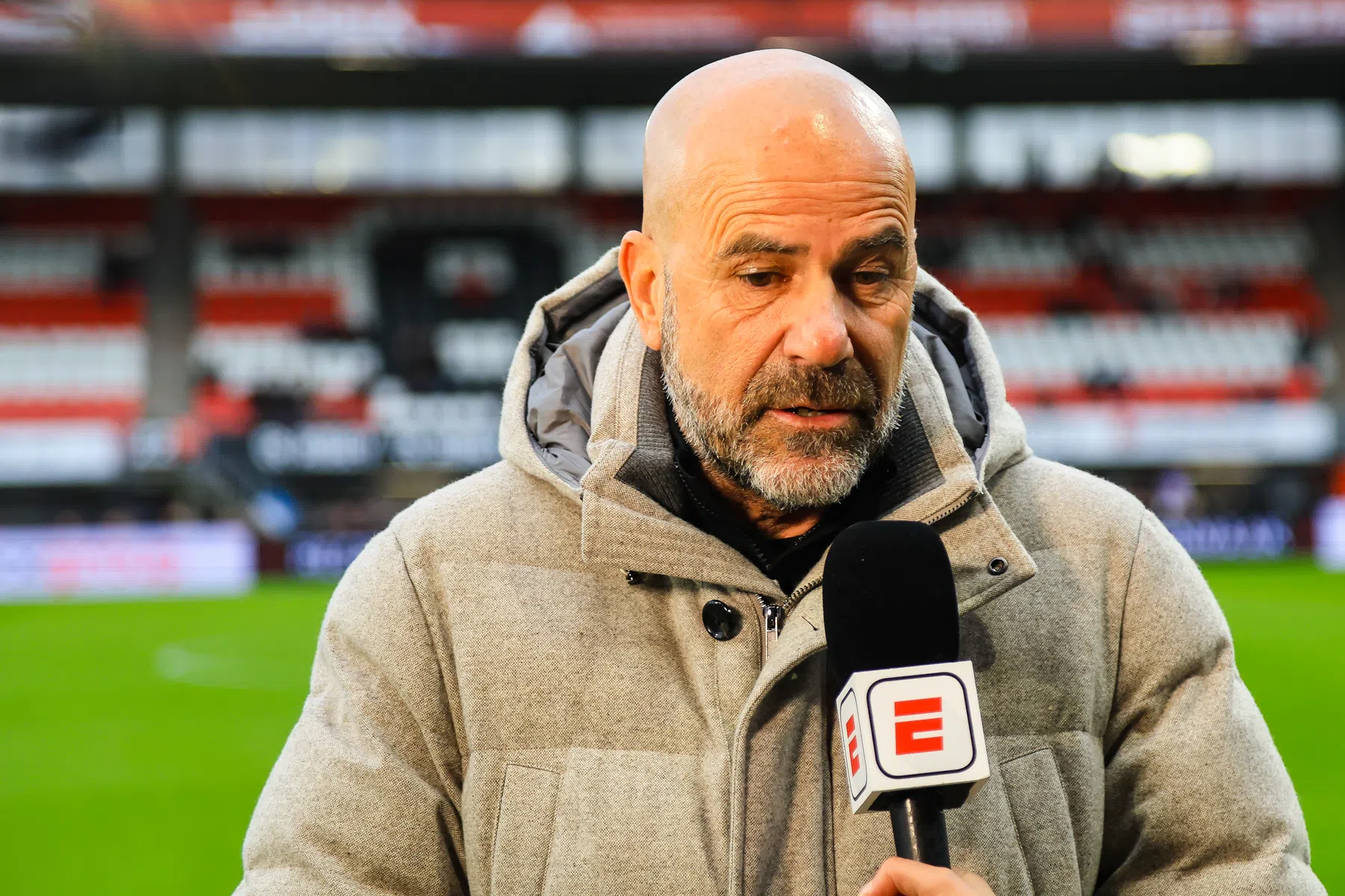 Bosz: 'Heb nog nooit een club met drie trainers in een jaar kampioen zien worden'