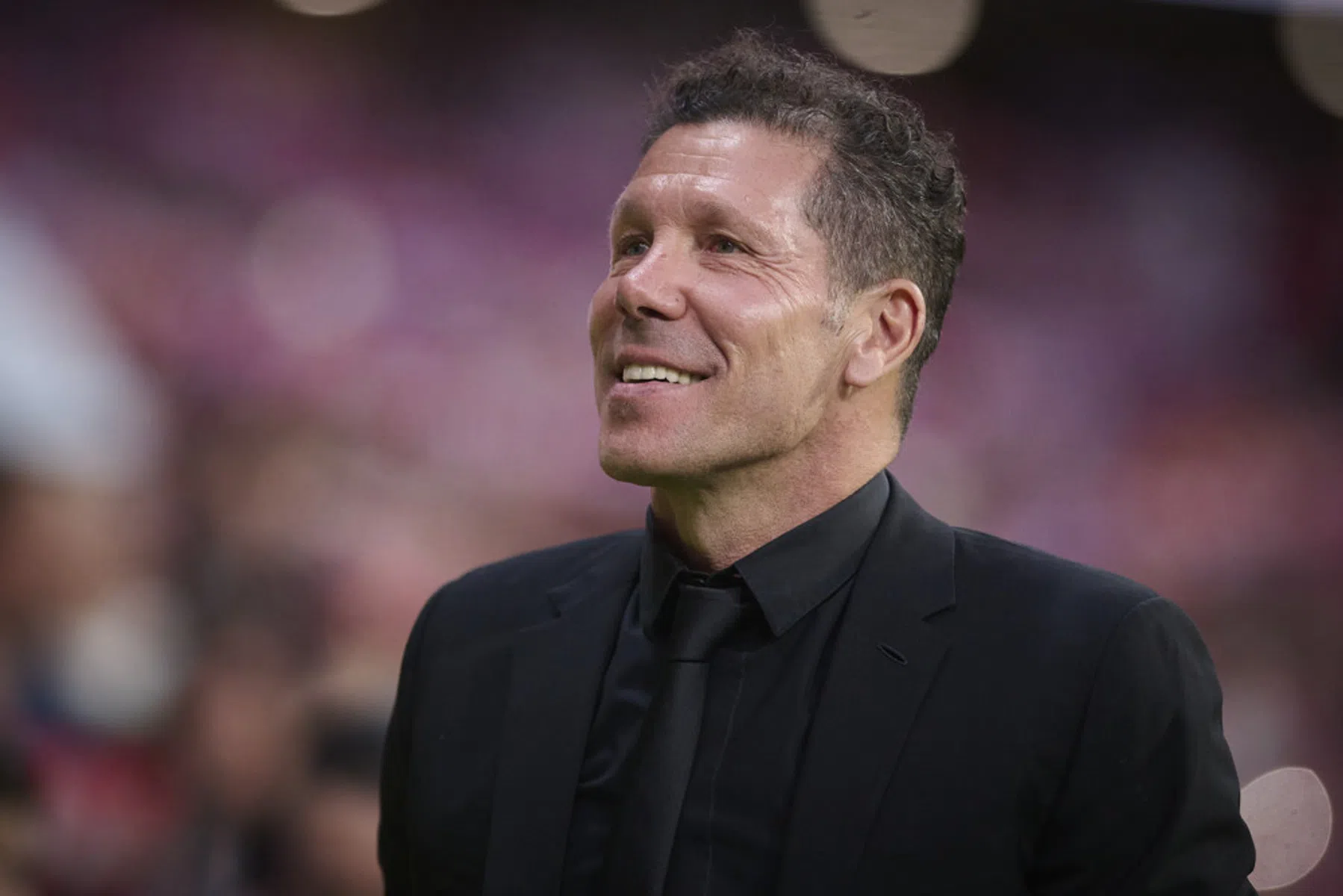 Zelfs zonder vrijwel al zijn sterren wint Atlético van Valencia