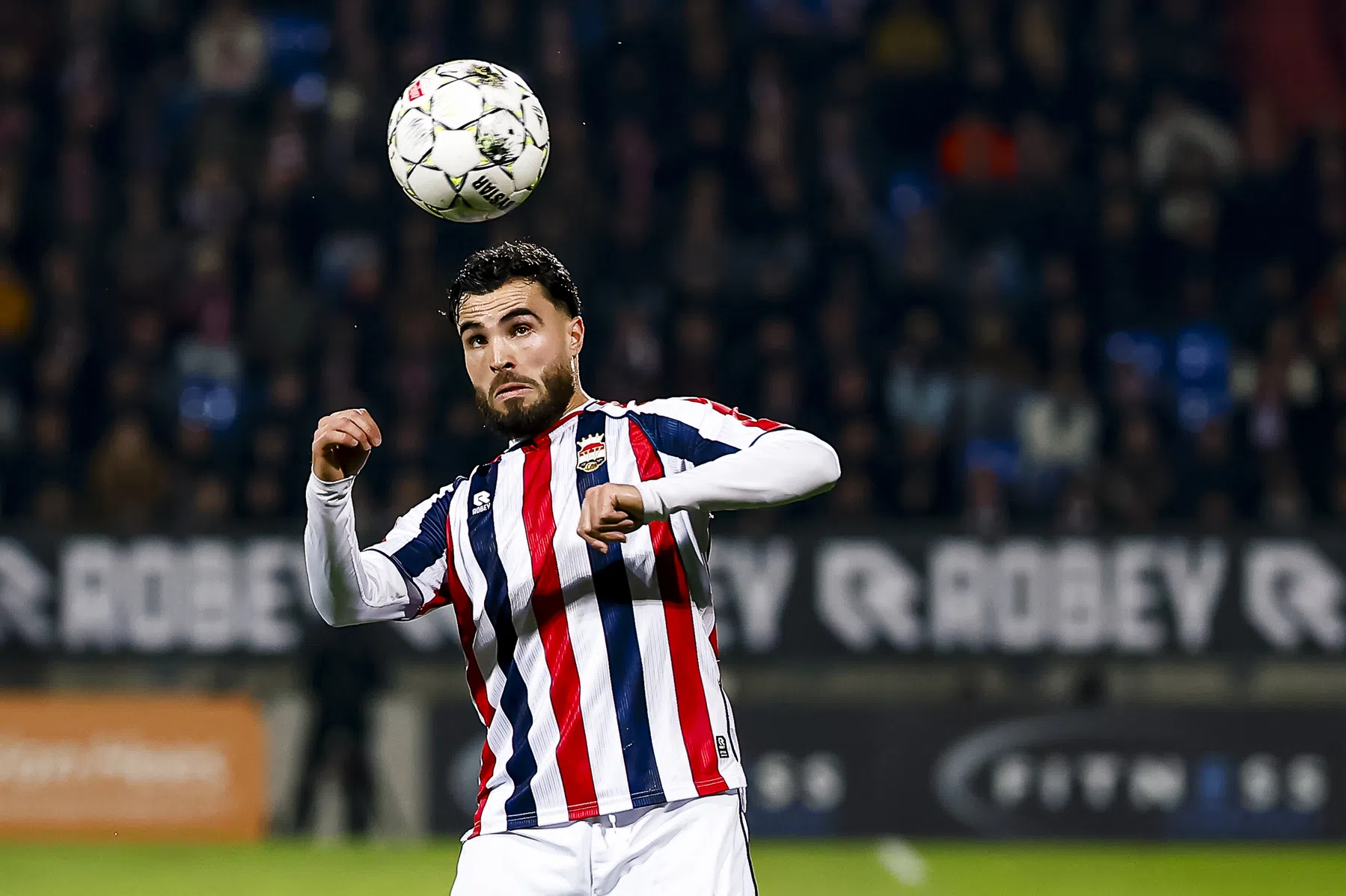 Willem II'er El Allouchi deelt tragisch bericht: 'Dit is keihard aangekomen'