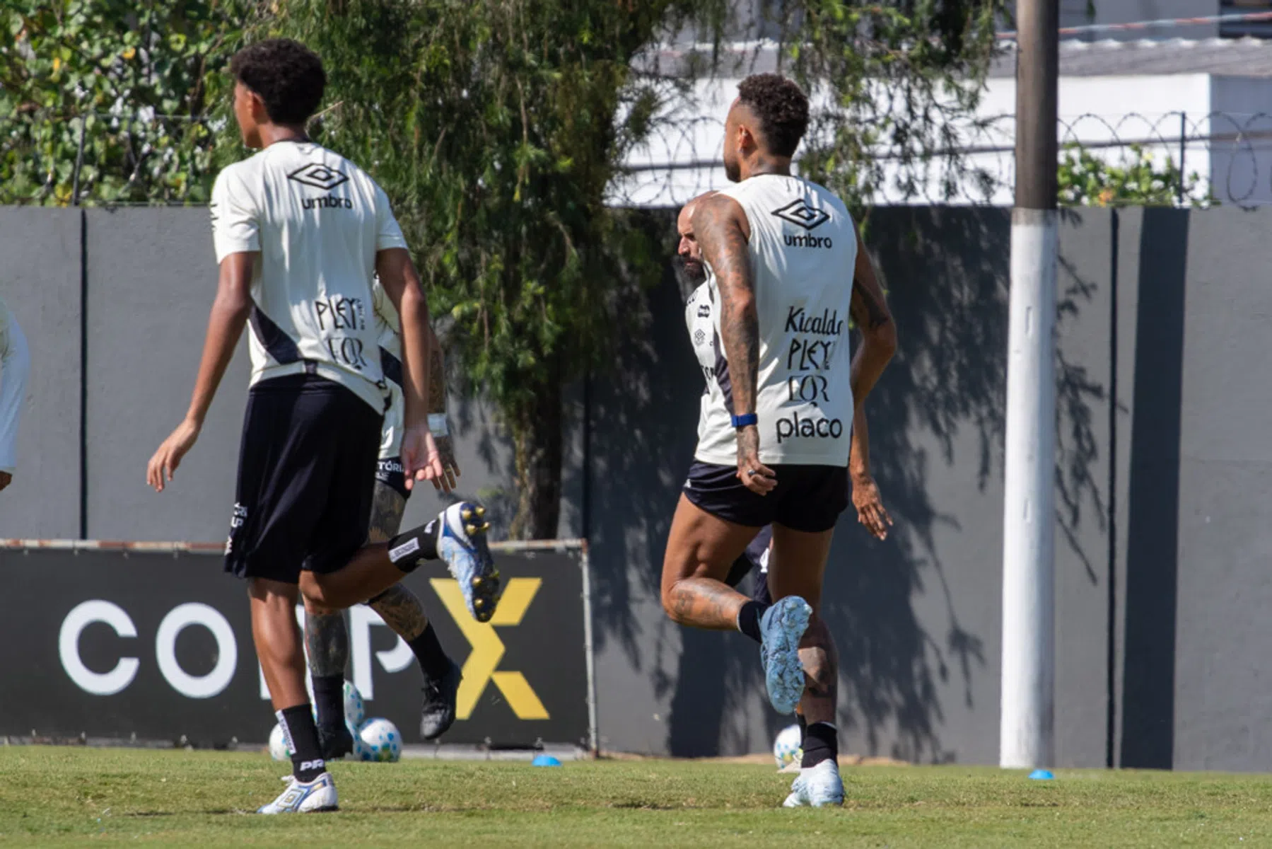 Robinho junior doet aangifte tegen Neymar, Santos start intern onderzoek