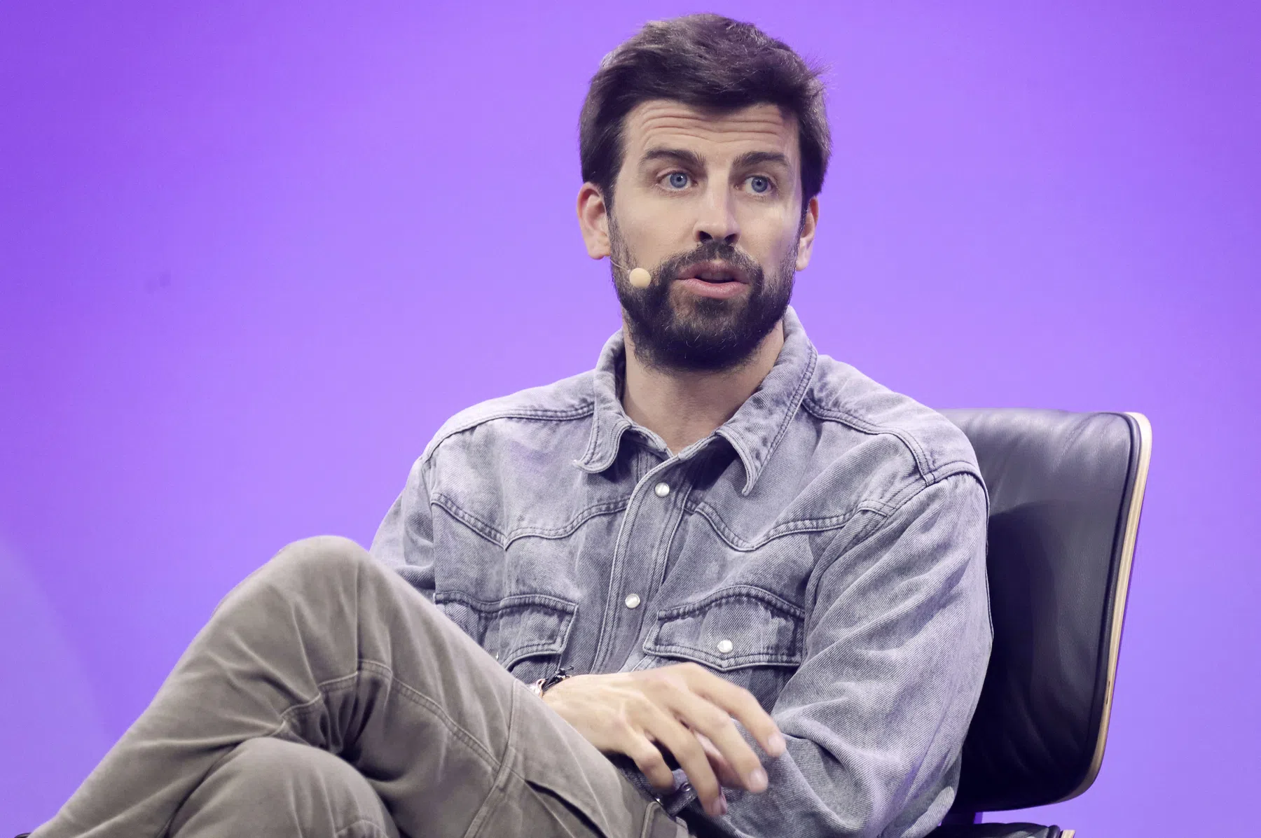 Clubeigenaar Gerard Piqué flink geschorst voor wangedrag