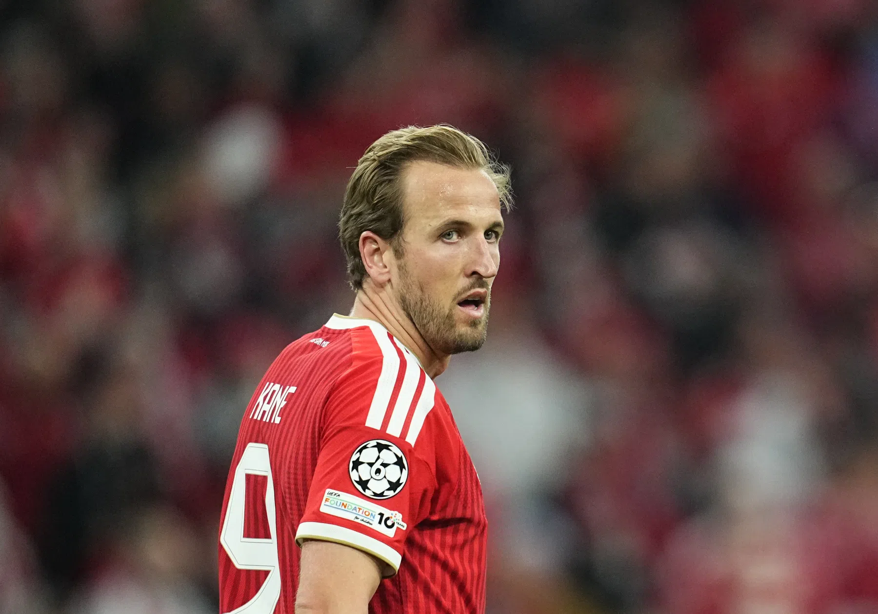 Recordjager Kane nadert Mbappé en Van Nistelrooij in twijfelachtig rijtje