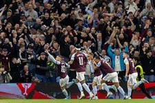 Thumbnail for article: Mr. Europa League flikt het weer: Aston Villa ten koste van Forest naar finale