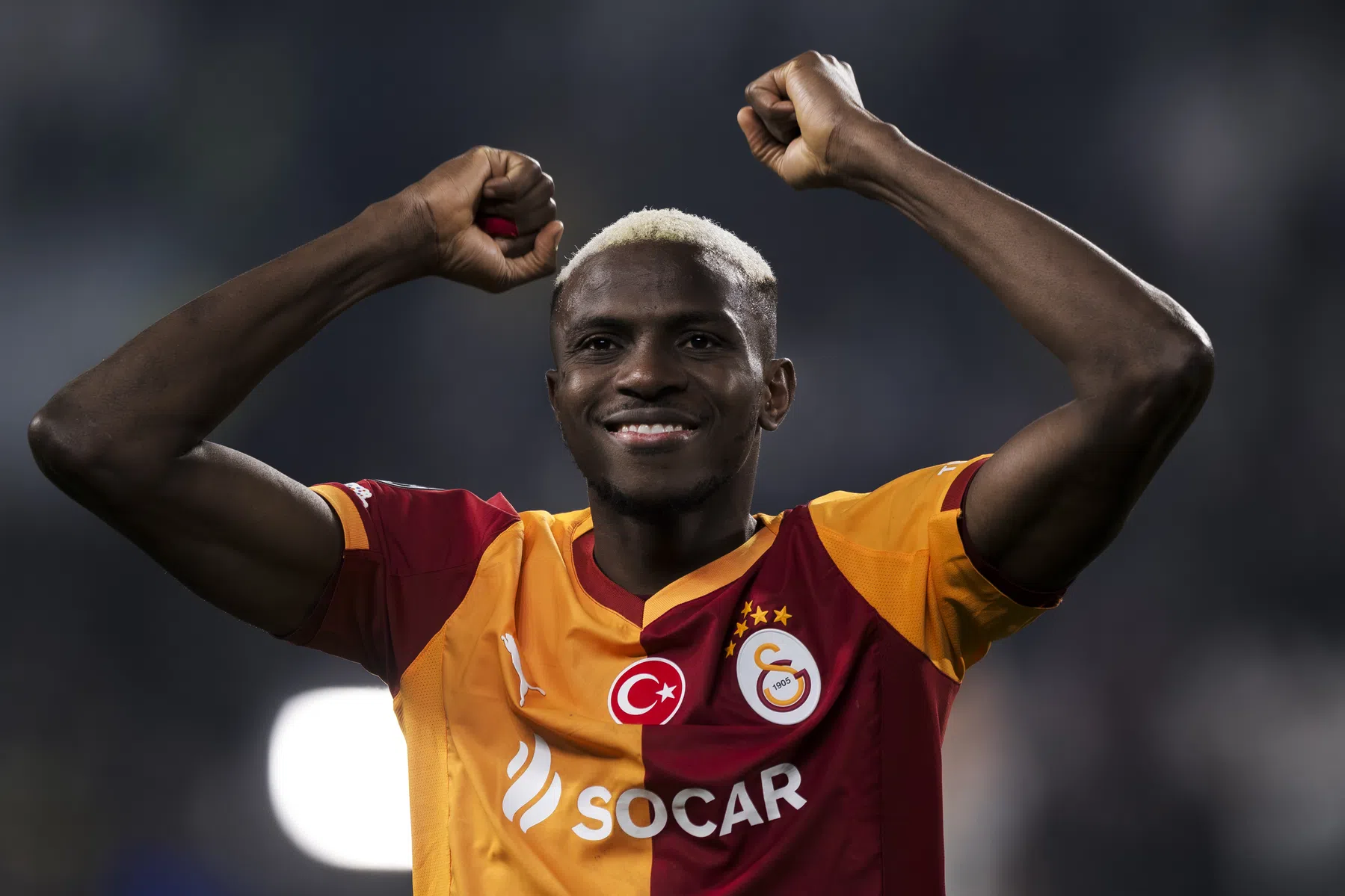 Osimhen schiet Galatasaray met twee goals naar 26ste landstitel in Turkije