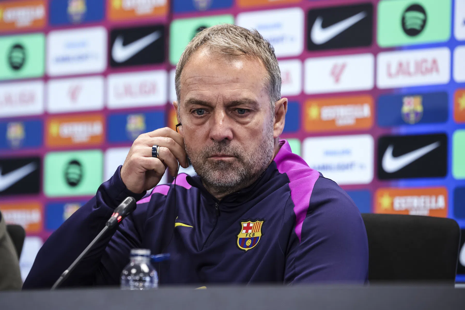 Flick kijkt uit naar titelstrijd in El Clásico: 'Beste dat Spanje te bieden heeft'