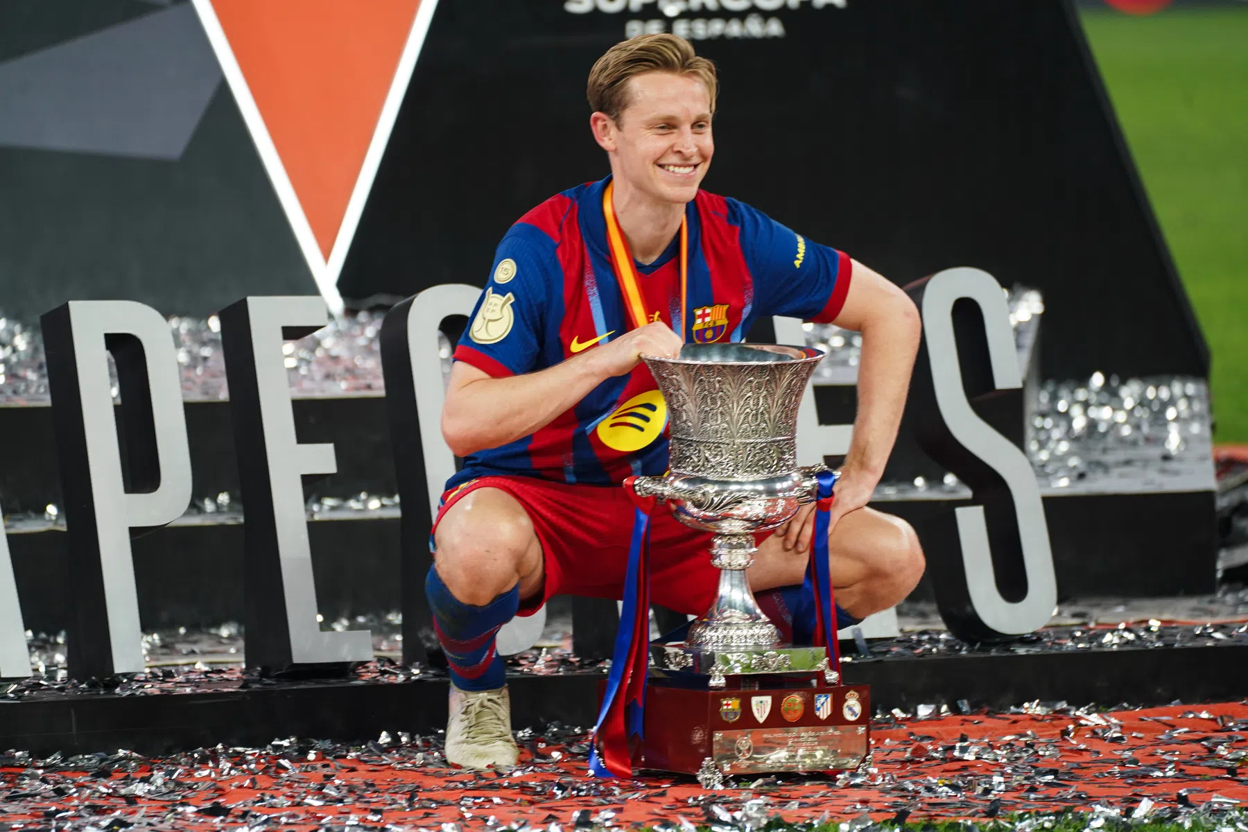Frenkie de Jong uitbundig: 'Waren duidelijk het beste team van Spanje'