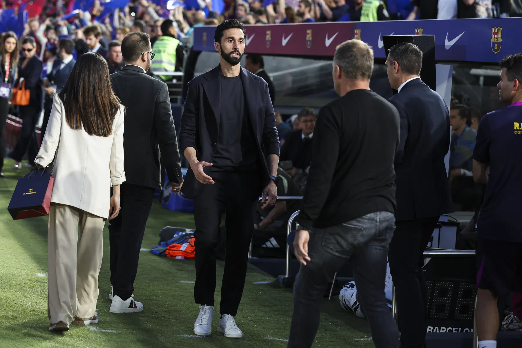 Arbeloa feliciteert Barça en laat zich uit over Mbappé en toekomst