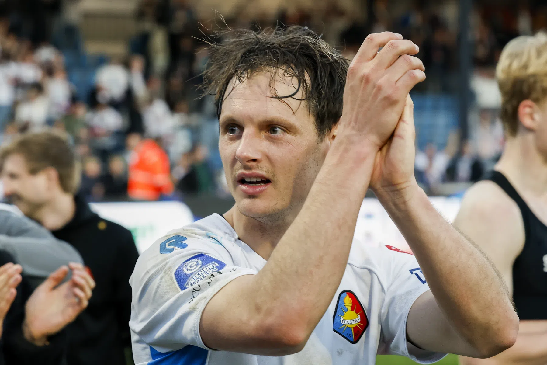 Hardeveld zet zeldzame cijfers neer als verdediger