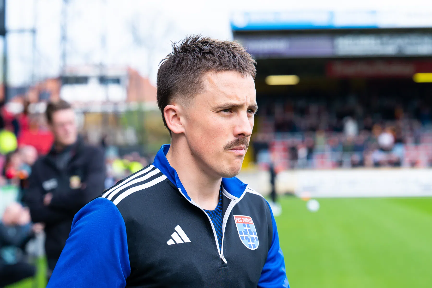 Thomas en voormalig NAC-speler in WK-selectie Nieuw-Zeeland 