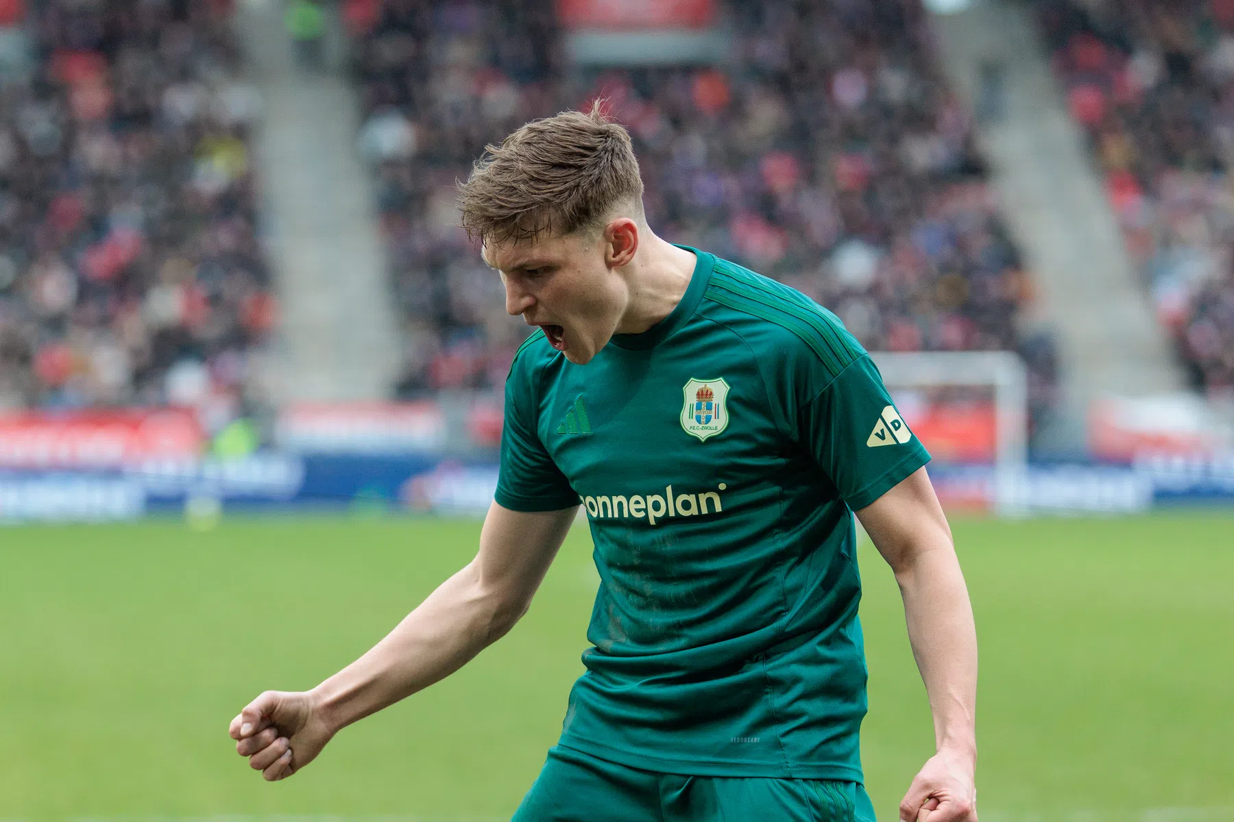 PEC Zwolle neemt Thijs Oosting definitief over