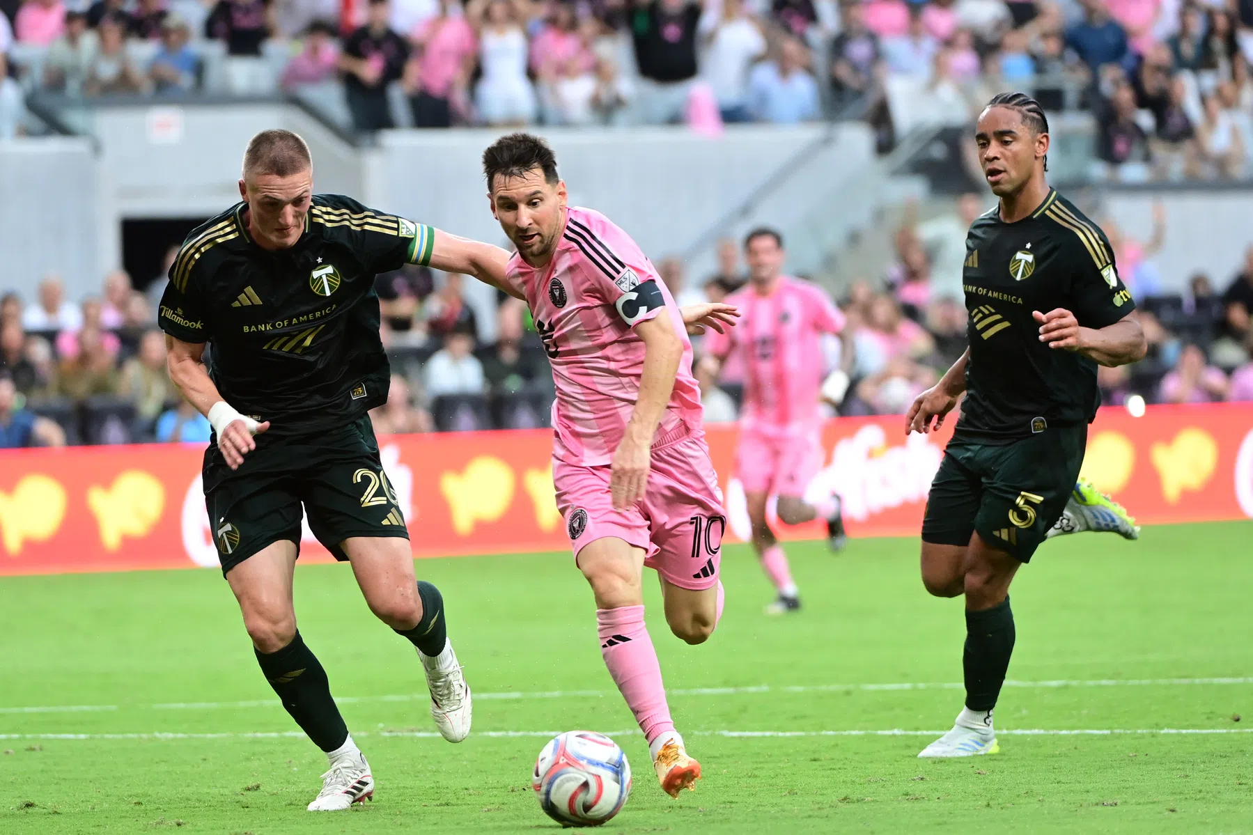Messi steelt opnieuw de show bij Inter Miami met geweldige assist