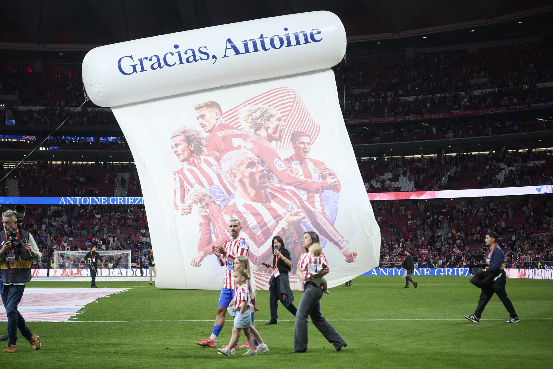Griezmann verontschuldigt zich bij Atlético-afscheid voor Barça-transfer