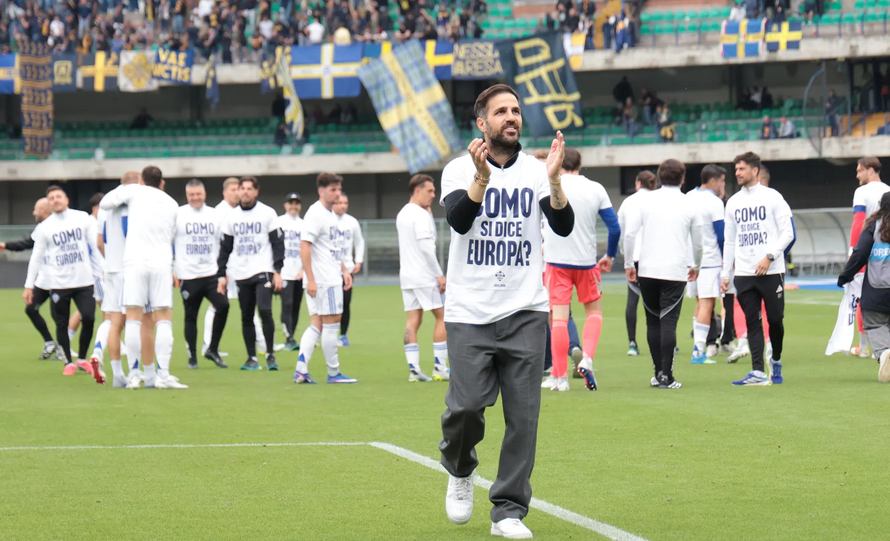 Fabregas slaat terug na kritiek op miljoenen Como: 'Kijk naar onze salarissen'