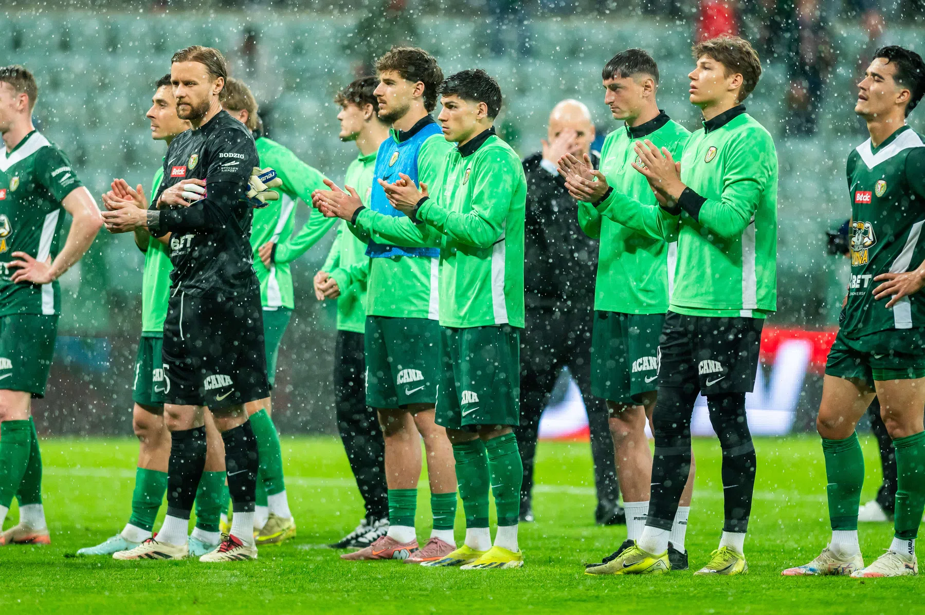 Poolse wedstrijd levert bizarre statistiek op: slechts achttien minuten voetbal
