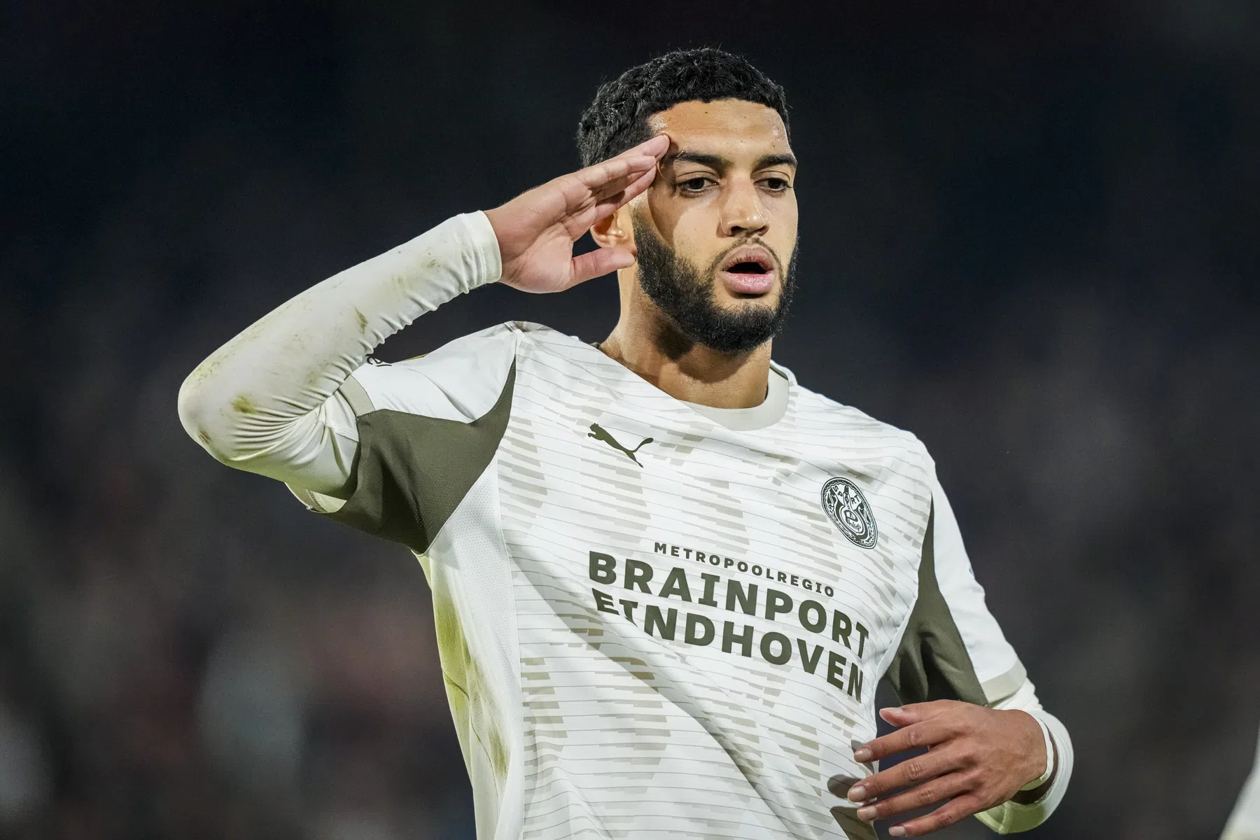 Bayern Munchen hengelt naar PSV'er Saibari