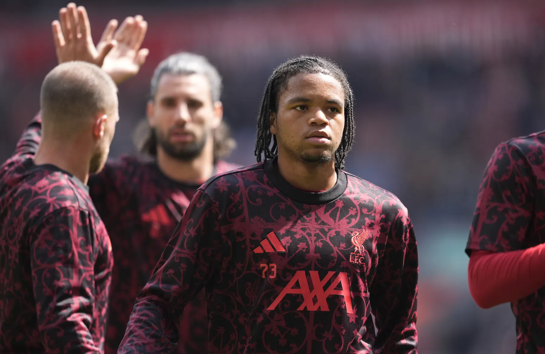 'Bayern trekt stoute schoenen aan en doet poging Ngumoha van Liverpool te kopen'