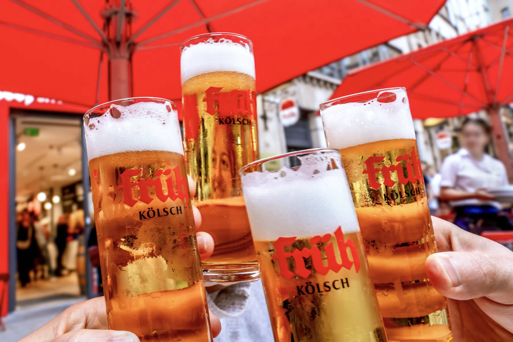 48 landen, 48 biertjes: Engelse fan zet WK-traditie voort