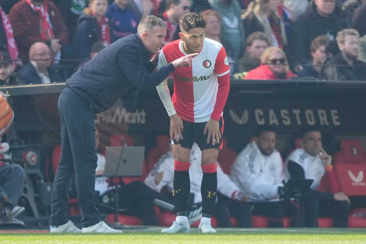 Watanabe gaat in op clash met Oranje en vertrek van Van Persie