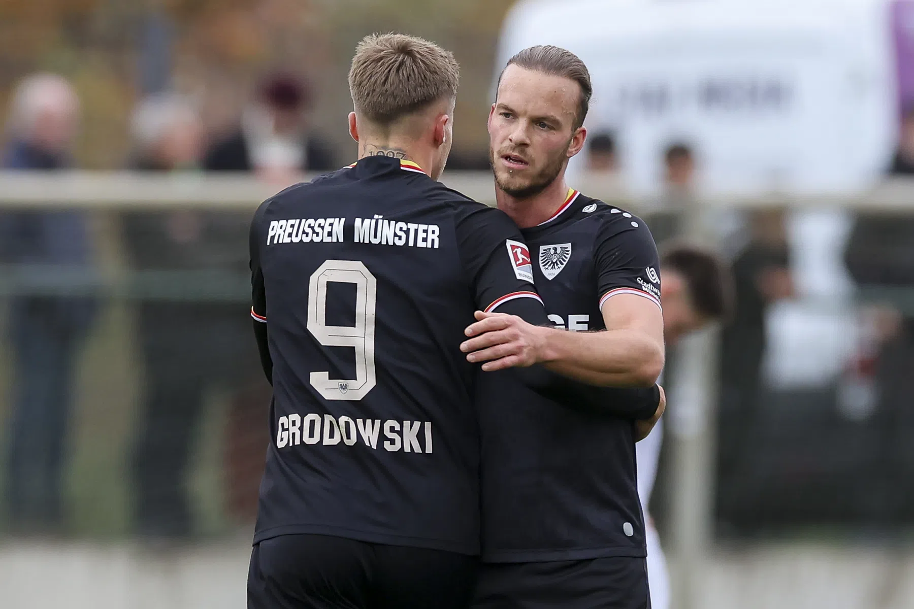 Jorrit Hendrix keert terug bij Fortuna Düsseldorf en tekent tot 2028