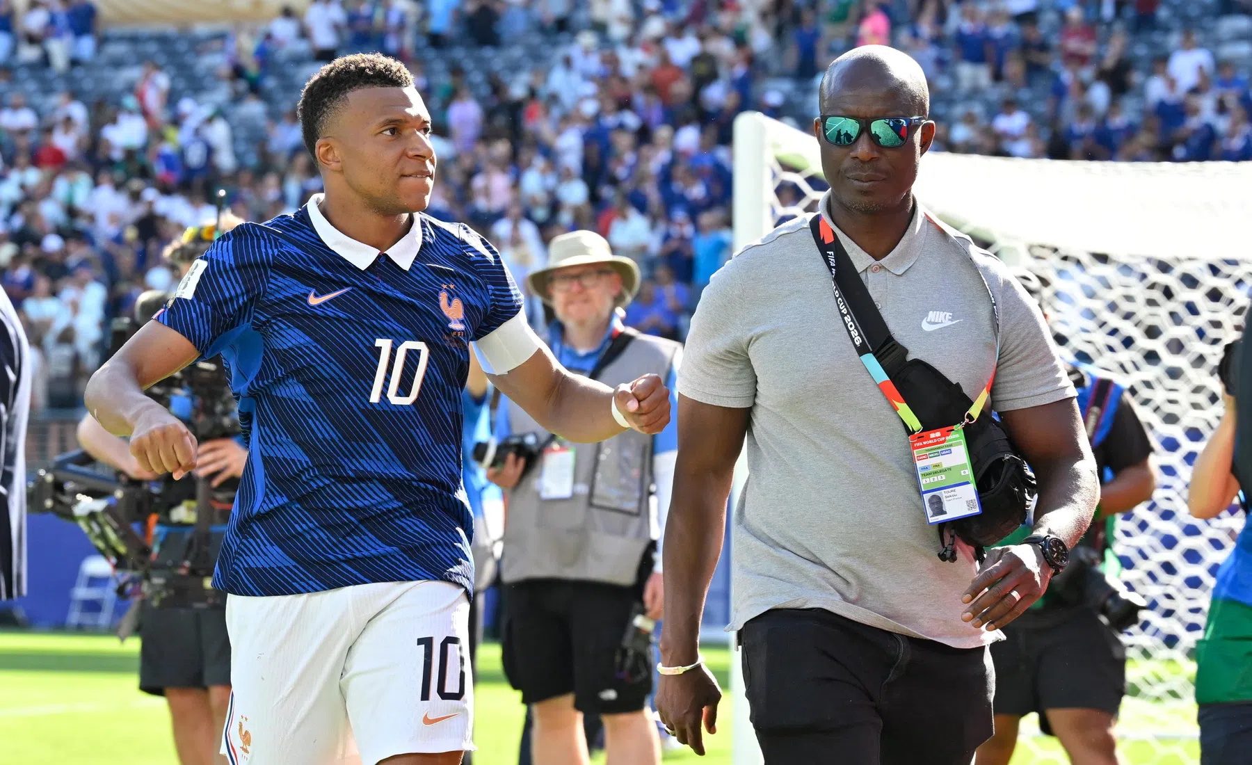 Mbappé sneert naar criticasters: 'Dan moet ik tot mijn 80ste doorspelen'