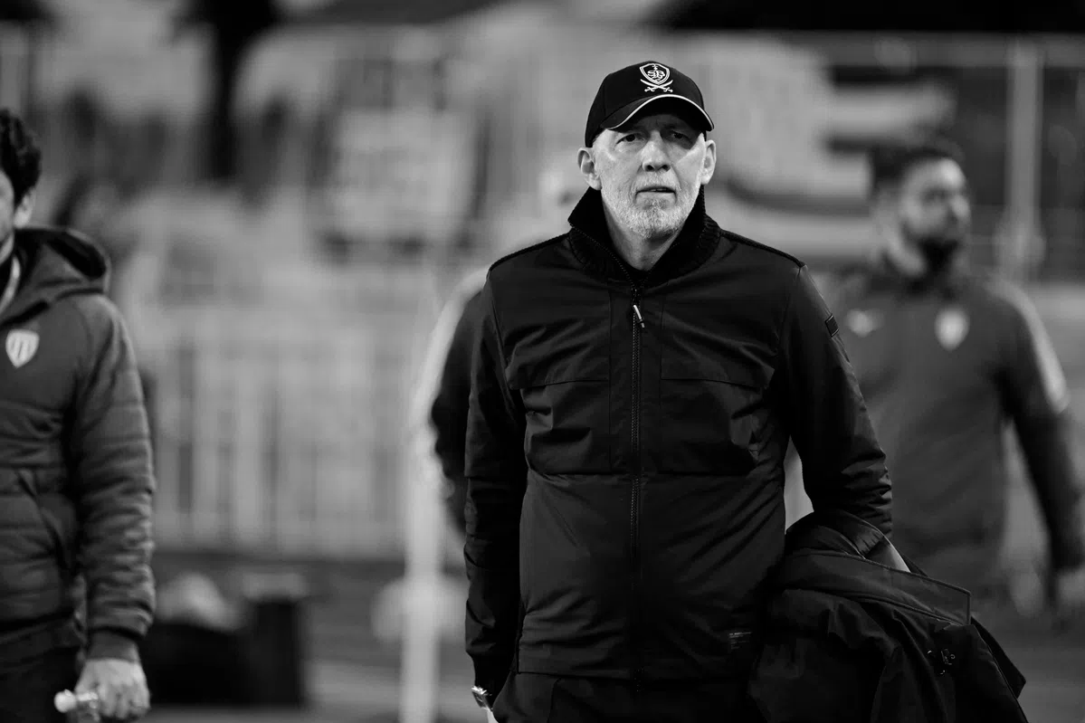 Il trainer dello Stade Brest Éric Roy è morto